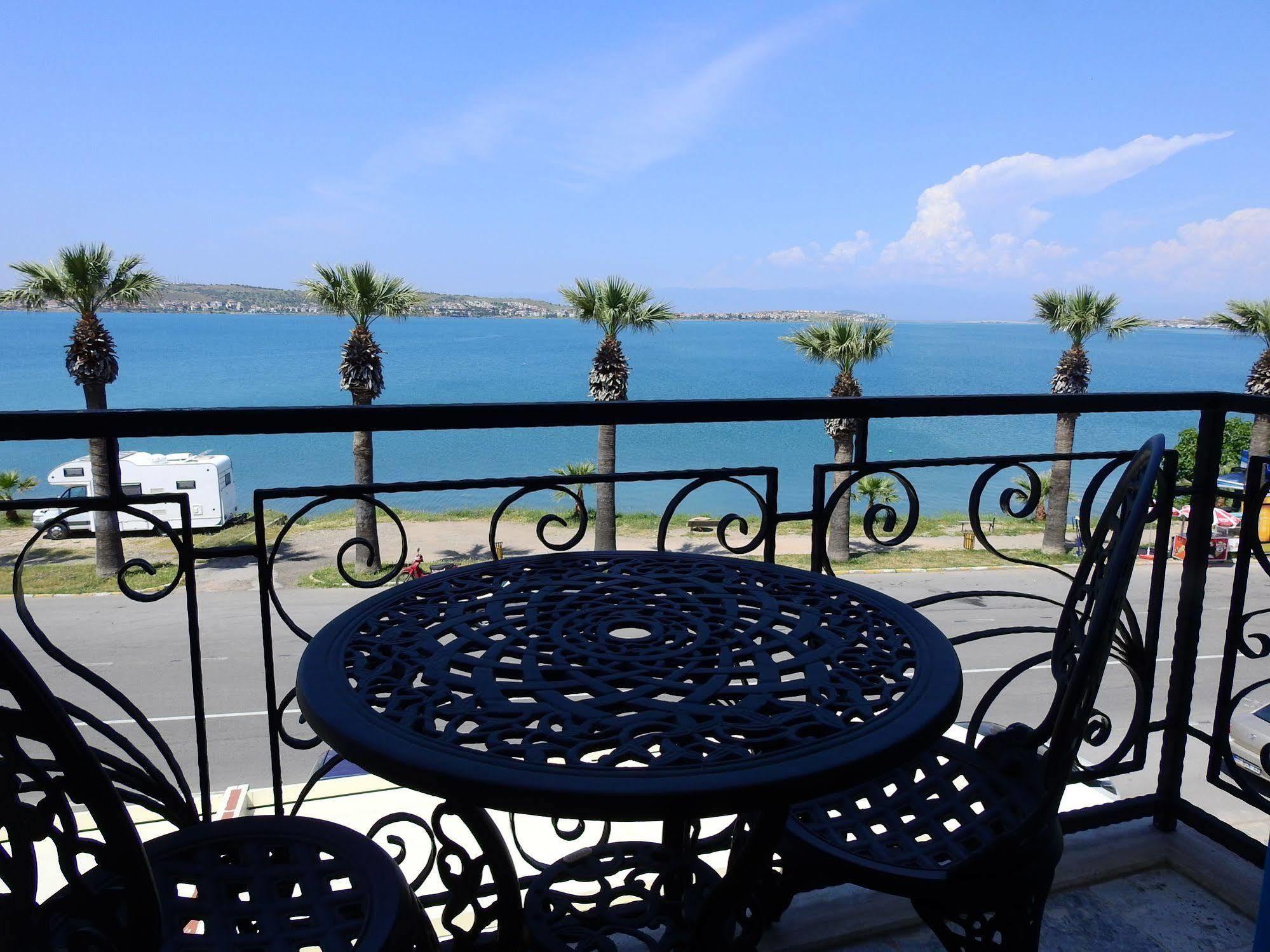 Karamela Hotel Ayvalı Εξωτερικό φωτογραφία